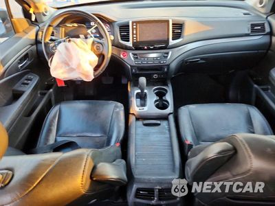 Zdjęcie 8 z 13 samochodu: 2017 HONDA PILOT EXL VIN:5FNYF5H52HB031035 - miniatura