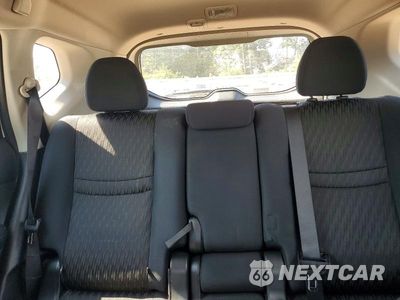 Zdjęcie 10 z 13 samochodu: 2017 NISSAN ROGUE S VIN:5N1AT2MT7HC794237 - miniatura