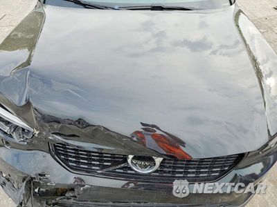 Zdjęcie 11 z 12 samochodu: 2021 VOLVO XC40 T5 R-DESIGN VIN:YV4162UM8M2578396 - miniatura