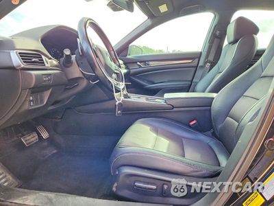 Zdjęcie 7 z 12 samochodu: 2020 HONDA ACCORD SPORT VIN:1HGCV1F31LA113963 - miniatura
