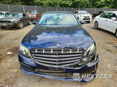 Piąte zdjęcie samochodu w środku: 2017 MERCEDES-BENZ E 300 4MATIC VIN:WDDZF4KB9HA217991 - miniatura
