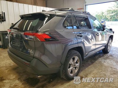 Trzecie zdjęcie samochodu z tyłu: 2022 TOYOTA RAV4 XLE VIN:2T3RWRFV0NW133647 - miniatura