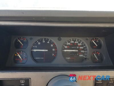 Zdjęcie 9 z 13 samochodu: 1990 JEEP CHEROKEE LAREDO VIN:1J4FJ58L4LL148491 - miniatura