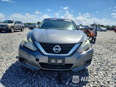 Piąte zdjęcie samochodu w środku: 2017 NISSAN ALTIMA 2.5 S VIN:1N4AL3AP6HC488461 - miniatura
