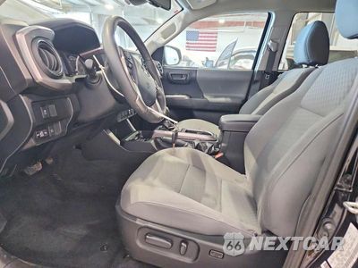 Zdjęcie 7 z 13 samochodu: 2020 TOYOTA TACOMA SR5 V6 VIN:3TMCZ5AN8LM315852 - miniatura