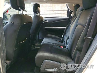 Zdjęcie 11 z 14 samochodu: 2011 DODGE JOURNEY MAINSTREET VIN:3D4PH1FG0BT503523 - miniatura