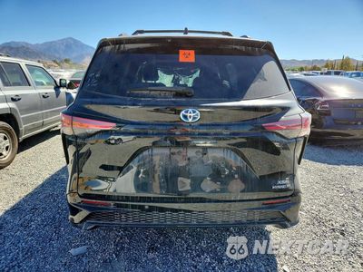 Zdjęcie 6 z 13 samochodu: 2021 TOYOTA SIENNA XSE VIN:5TDXRKECXMS041175 - miniatura