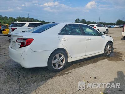 Trzecie zdjęcie samochodu z tyłu: 2014 TOYOTA CAMRY SE VIN:4T1BF1FK9EU407199 - miniatura