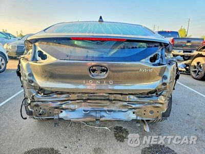 Zdjęcie 6 z 13 samochodu: 2022 HYUNDAI IONIQ LIMITED VIN:KMHC05LC3NU265829 - miniatura