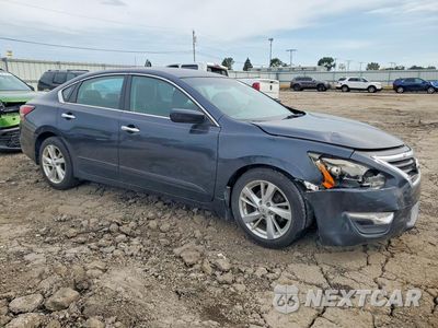 Czwarte zdjęcie samochodu z boku: 2014 NISSAN ALTIMA 2.5 VIN:1N4AL3AP3EC113767 - miniatura