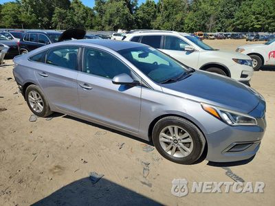 Czwarte zdjęcie samochodu z boku: 2016 HYUNDAI SONATA SE VIN:5NPE24AFXGH342031 - miniatura