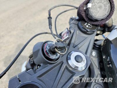 Zdjęcie 8 z 9 samochodu: 2026 KAWASAKI ZX636 K VIN:JKBZXJJ15TA042636 - miniatura