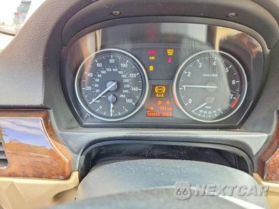 Zdjęcie 9 z 12 samochodu: 2011 BMW 328 XI SULEV VIN:WBAPK5C56BF127152 - miniatura