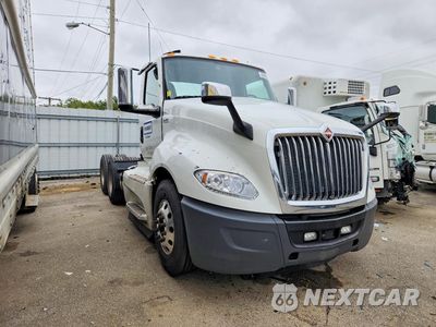 Czwarte zdjęcie samochodu z boku: 2019 INTERNATIONAL LT625 - SEMI TRUCK VIN:3HCDZTZR1KL281888 - miniatura