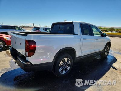 Trzecie zdjęcie samochodu z tyłu: 2017 HONDA RIDGELINE RTL VIN:5FPYK3F71HB023651 - miniatura