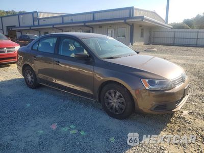 Czwarte zdjęcie samochodu z boku: 2012 VOLKSWAGEN JETTA BASE VIN:3VW1K7AJXCM466340 - miniatura