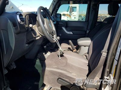 Zdjęcie 7 z 13 samochodu: 2013 JEEP WRANGLER UNLIMITED SAHARA VIN:1C4BJWEG2DL640665 - miniatura