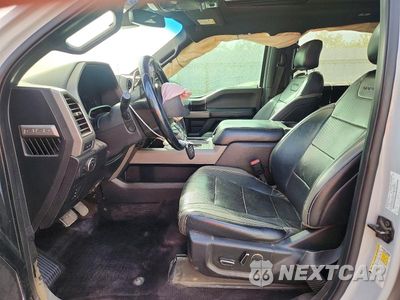 Zdjęcie 7 z 13 samochodu: 2017 FORD F150 RAPTOR VIN:1FTFW1RG9HFB22380 - miniatura
