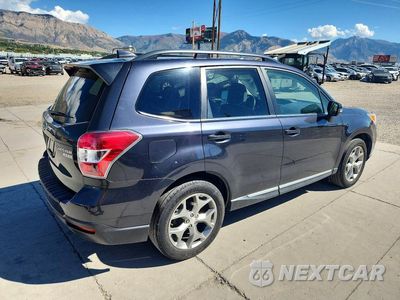 Trzecie zdjęcie samochodu z tyłu: 2016 SUBARU FORESTER 2.5I TOURING VIN:JF2SJAXC5GH478049 - miniatura