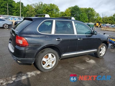 Trzecie zdjęcie samochodu z tyłu: 2004 PORSCHE CAYENNE S VIN:WP1AB29P54LA62801 - miniatura