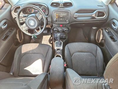 Zdjęcie 8 z 13 samochodu: 2015 JEEP RENEGADE LATITUDE VIN:ZACCJABT4FPB21642 - miniatura