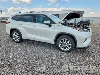 Czwarte zdjęcie samochodu z boku: 2023 TOYOTA HIGHLANDER HYBRID LIMITED VIN:5TDXBRCH0PS132648 - miniatura