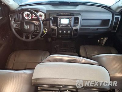 Zdjęcie 8 z 13 samochodu: 2018 RAM 2500 ST VIN:3C6UR5CL6JG185072 - miniatura