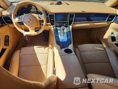 Zdjęcie 8 z 12 samochodu: 2013 PORSCHE PANAMERA 2 VIN:WP0AA2A78DL015097 - miniatura