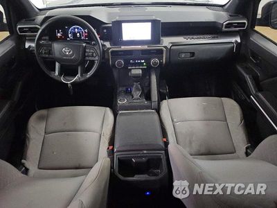 Zdjęcie 8 z 12 samochodu: 2026 TOYOTA TACOMA SR5 VIN:3TMKB5FN9TM060511 - miniatura
