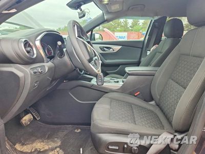 Zdjęcie 7 z 12 samochodu: 2021 CHEVROLET BLAZER 2LT VIN:3GNKBHRS6MS567308 - miniatura