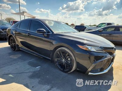 Czwarte zdjęcie samochodu z boku: 2021 TOYOTA CAMRY XSE VIN:4T1K61AK2MU415943 - miniatura