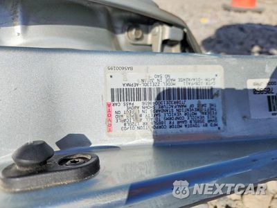 Zdjęcie 13 z 13 samochodu: 2003 TOYOTA COROLLA LE VIN:JTDBR32E130049656 - miniatura