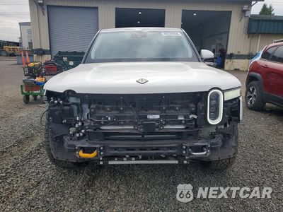 Piąte zdjęcie samochodu w środku: 2023 RIVIAN R1S ADVENTURE VIN:7PDSGABA5PN016801 - miniatura