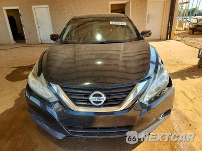Piąte zdjęcie samochodu w środku: 2017 NISSAN ALTIMA 2.5 SV VIN:1N4AL3AP0HC253960 - miniatura