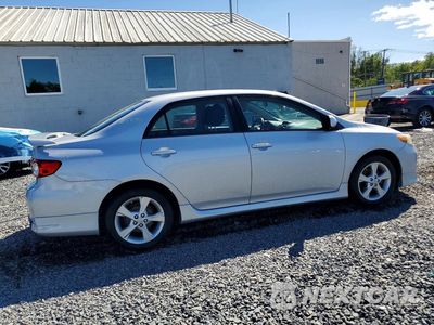 Trzecie zdjęcie samochodu z tyłu: 2013 TOYOTA COROLLA S VIN:2T1BU4EE4DC128309 - miniatura