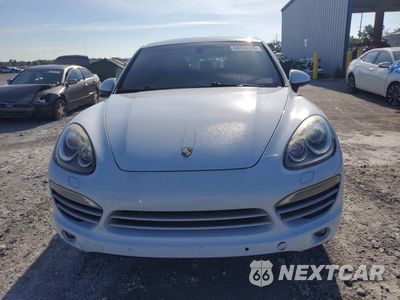 Piąte zdjęcie samochodu w środku: 2014 PORSCHE CAYENNE VIN:WP1AA2A20ELA91501 - miniatura
