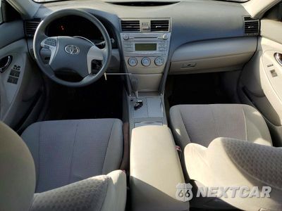 Zdjęcie 8 z 12 samochodu: 2010 TOYOTA CAMRY BASE VIN:4T1BF3EK1AU029693 - miniatura