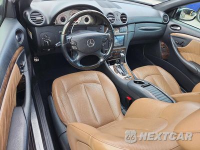 Zdjęcie 8 z 12 samochodu: 2009 MERCEDES-BENZ CLK 350 VIN:WDBTK56F69T107693 - miniatura