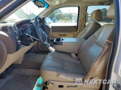 Zdjęcie 7 z 12 samochodu: 2013 CHEVROLET SILVERADO C1500 LT VIN:3GCPCSE06DG251505 - miniatura