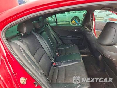 Zdjęcie 10 z 13 samochodu: 2017 HONDA ACCORD SPORT VIN:1HGCR2F54HA095722 - miniatura