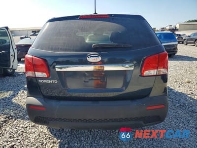 Zdjęcie 6 z 13 samochodu: 2013 KIA SORENTO LX VIN:5XYKT3A13DG359710 - miniatura