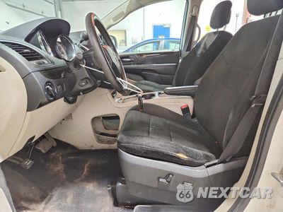 Zdjęcie 7 z 13 samochodu: 2012 DODGE GRAND CARAVAN SXT VIN:2C4RDGCG8CR141129 - miniatura