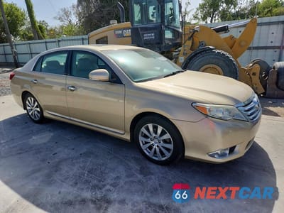 Czwarte zdjęcie samochodu z boku: 2011 TOYOTA AVALON LIMITED VIN:4T1BK3DBXBU413356 - miniatura