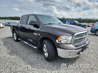 Czwarte zdjęcie samochodu z boku: 2017 RAM 1500 SLT VIN:1C6RR7LT9HS644213 - miniatura