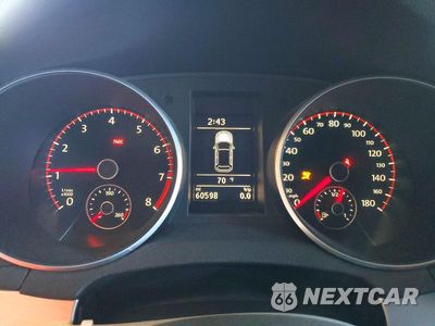 Zdjęcie 9 z 13 samochodu: 2013 VOLKSWAGEN GTI VIN:WVWGD7AJ4DW025568 - miniatura