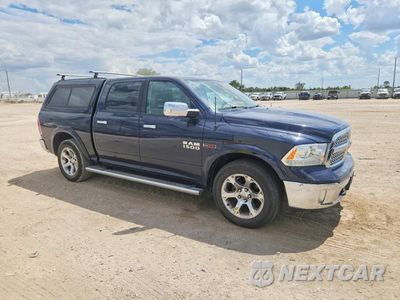Czwarte zdjęcie samochodu z boku: 2015 RAM 1500 LARAMIE VIN:1C6RR7NM3FS513992 - miniatura