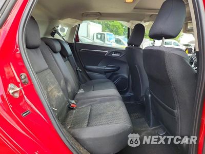 Zdjęcie 10 z 12 samochodu: 2018 HONDA FIT EX VIN:3HGGK5H81JM703784 - miniatura