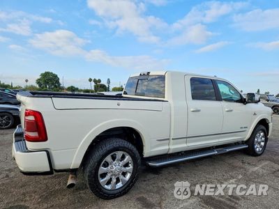 Trzecie zdjęcie samochodu z tyłu: 2020 RAM 3500 LIMITED VIN:3C63R3PL7LG157133 - miniatura