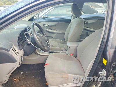 Zdjęcie 7 z 12 samochodu: 2011 TOYOTA COROLLA LE VIN:2T1BU4EE5BC598264 - miniatura