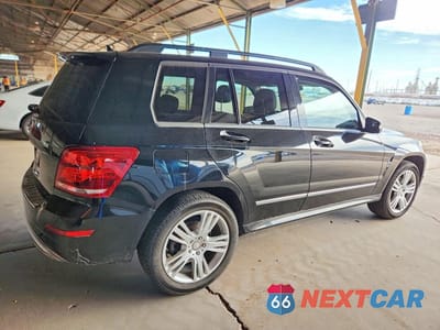 Trzecie zdjęcie samochodu z tyłu: 2013 MERCEDES-BENZ GLK 350 VIN:WDCGG5HB5DG072817 - miniatura